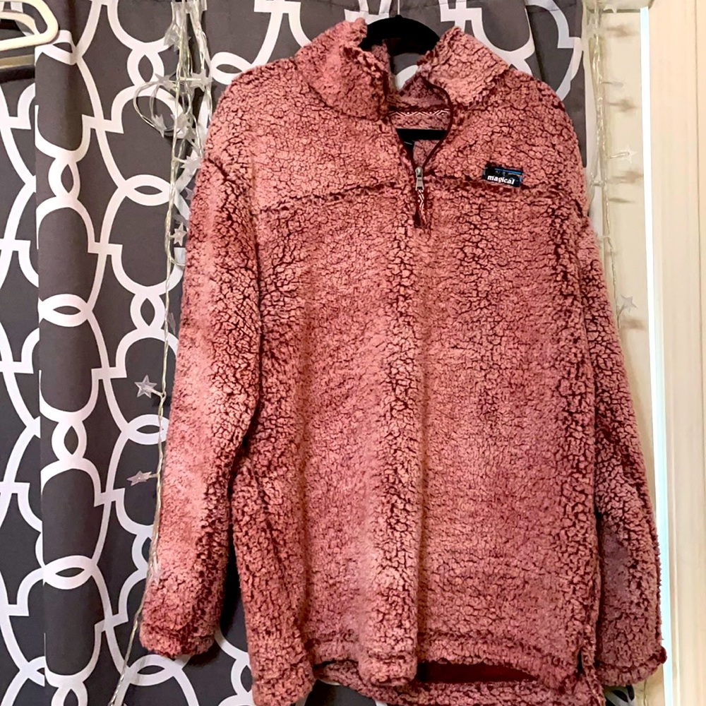 So comfy and soft pullover sweater